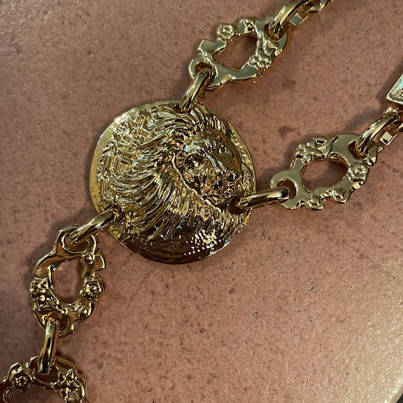 VERSACE gold coin belt - Picture 5 of 9